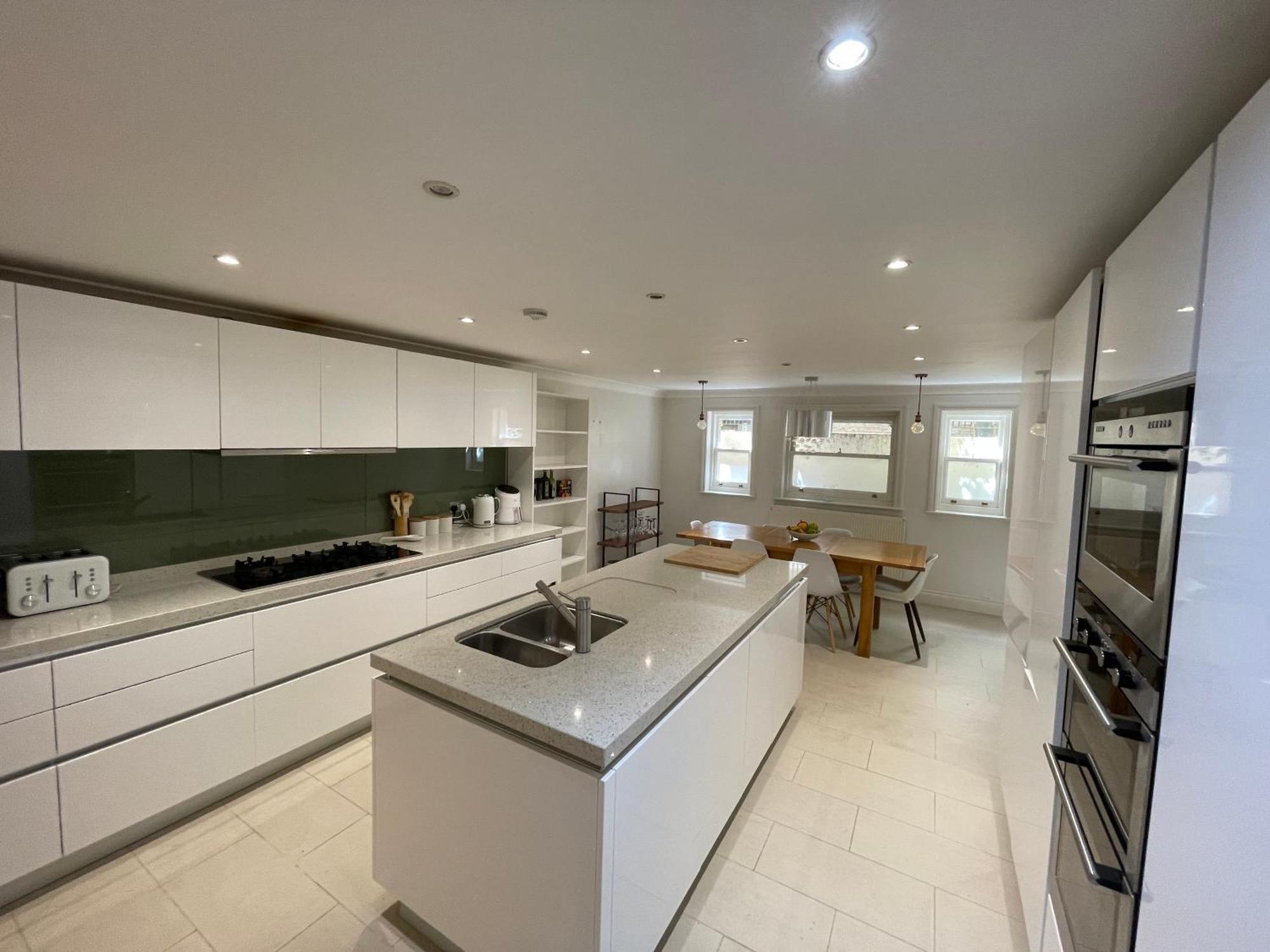 5 Bed House - Fancy - Sleep Up To 12 - Central London Exterior foto